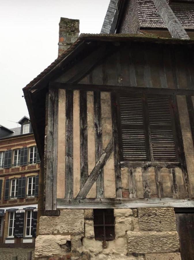 Au Coeur De Sainte Catherine Honfleur Eksteriør billede