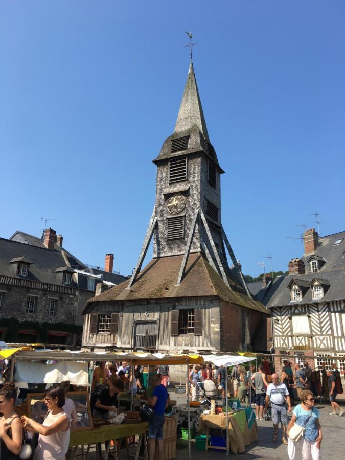 Au Coeur De Sainte Catherine Honfleur Eksteriør billede